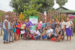 Promotoras comunitarias fortalecen sus capacidades de “Mujeres Empoderadas”